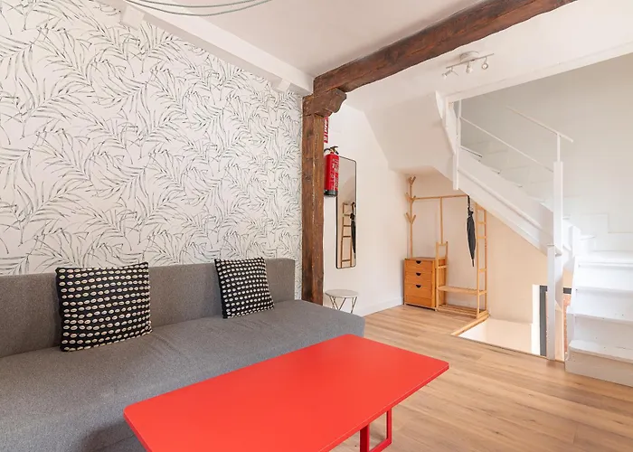 La Casa De Santa Maria